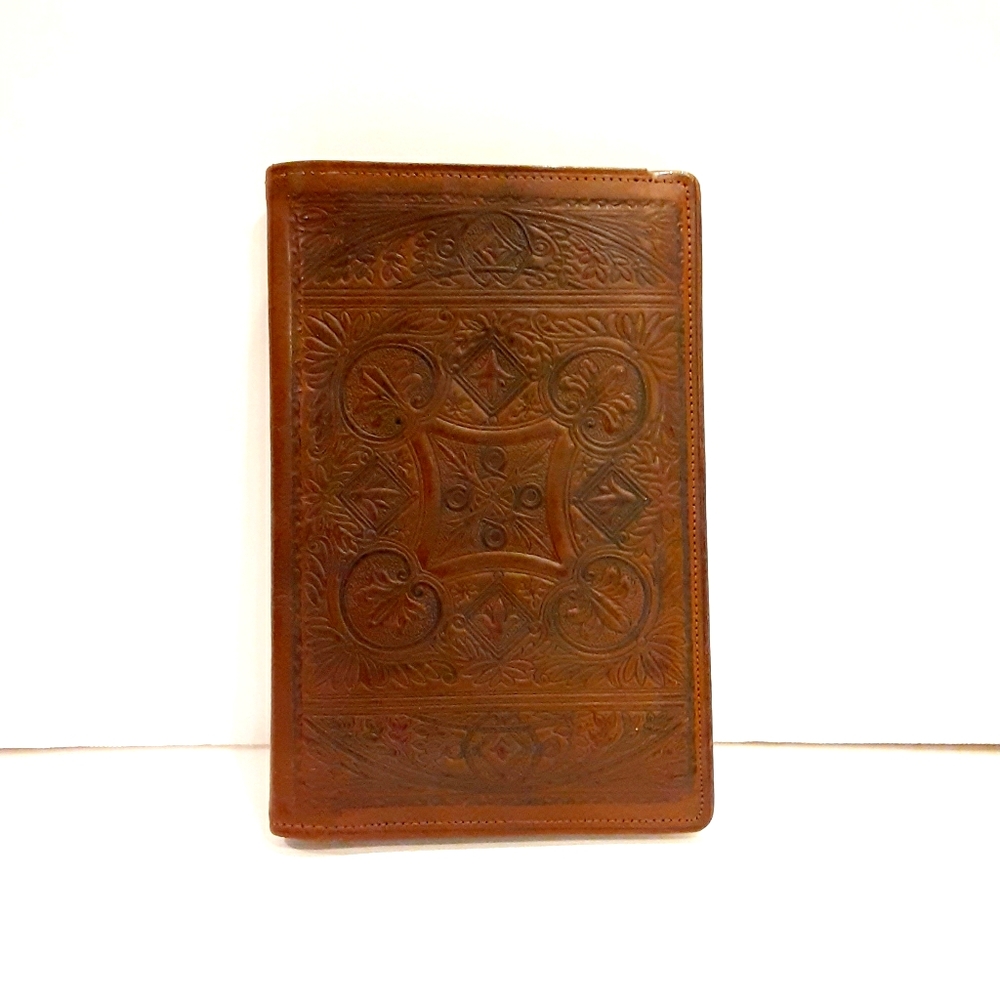 Vintage Italy Tooled Grained Leather Wallet